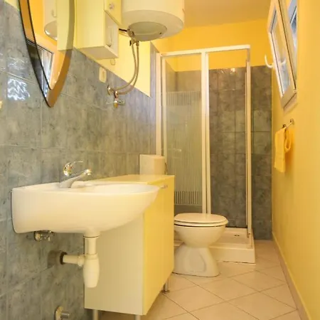 Family Friendly House With A Swimming Pool Cove Gradina, Korcula - 7552 Feriehus