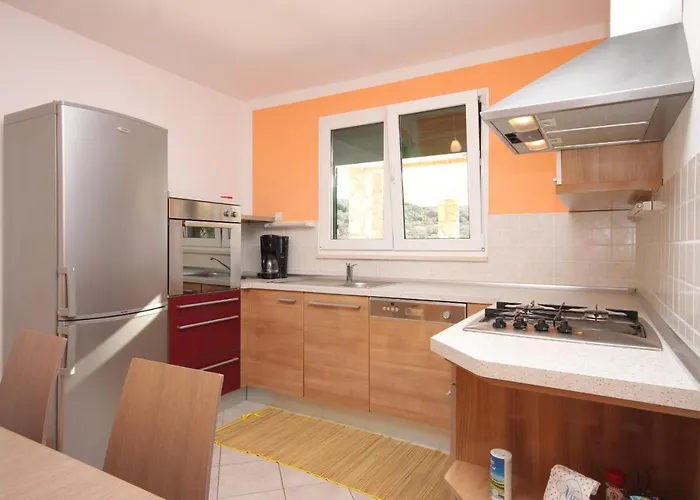 Family Friendly House With A Swimming Pool Cove Gradina, Korcula - 7552 Nyaraló Vela Luka