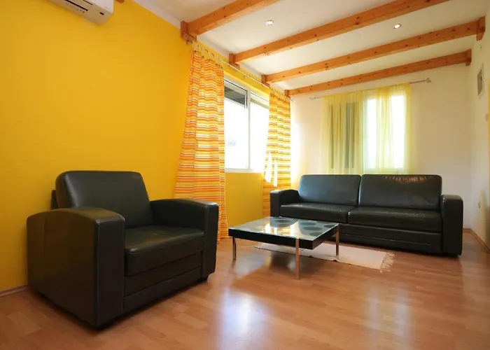 Family Friendly House With A Swimming Pool Cove Gradina, Korcula - 7552 Vela Luka