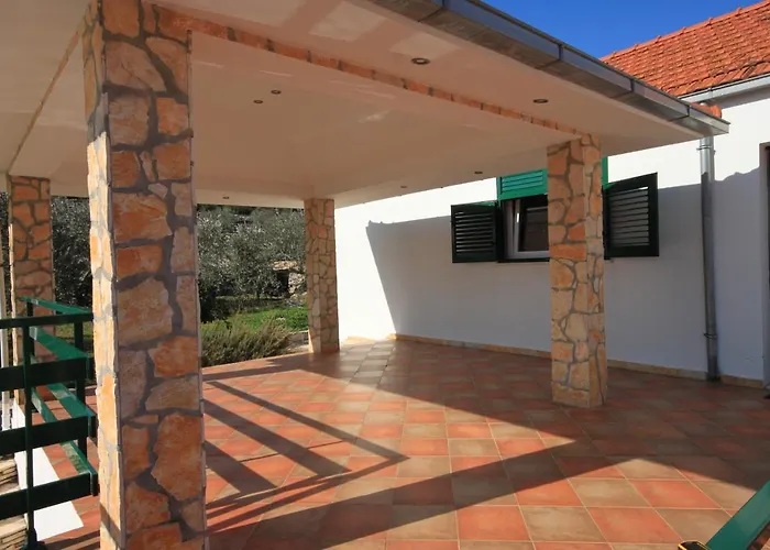 Tatil Evi Family Friendly House With A Swimming Pool Cove Gradina, Korcula - 7552 *